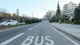 Carril bus de la Ronda Sant Ramon, en Sant Boi de Llobregat