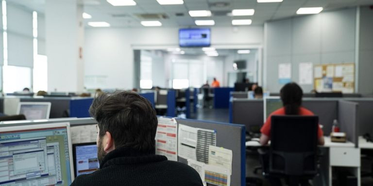 Teleoperadores del Ayuntamiento / AJ BCN