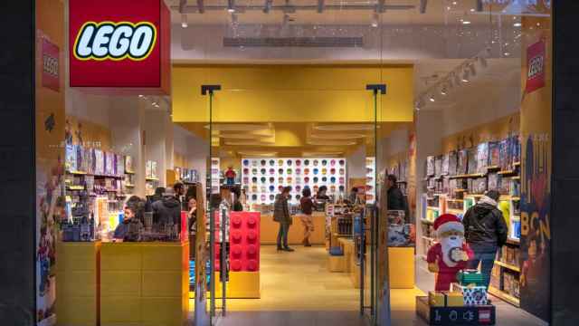 Exterior de una tienda de Lego / LEGO