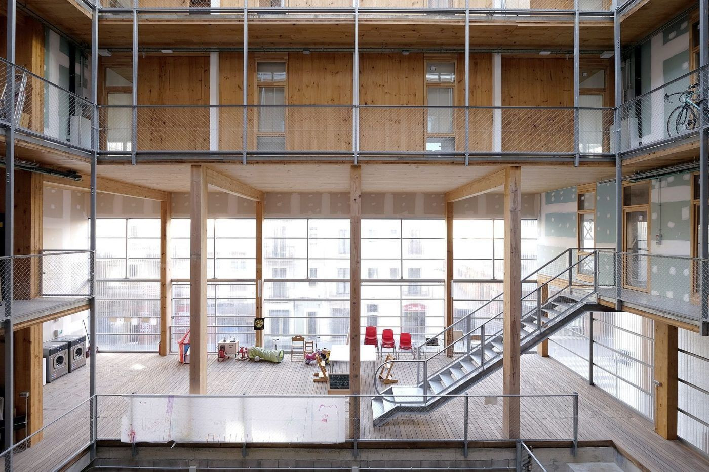 Interior del edificio de madera más alto de España / MADERA SOSTENIBLE