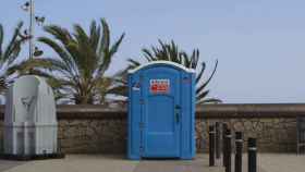 Un lavabo público en un tramo del paseo Marítim en La Barceloneta / AYUNTAMIENTO DE BARCELONA