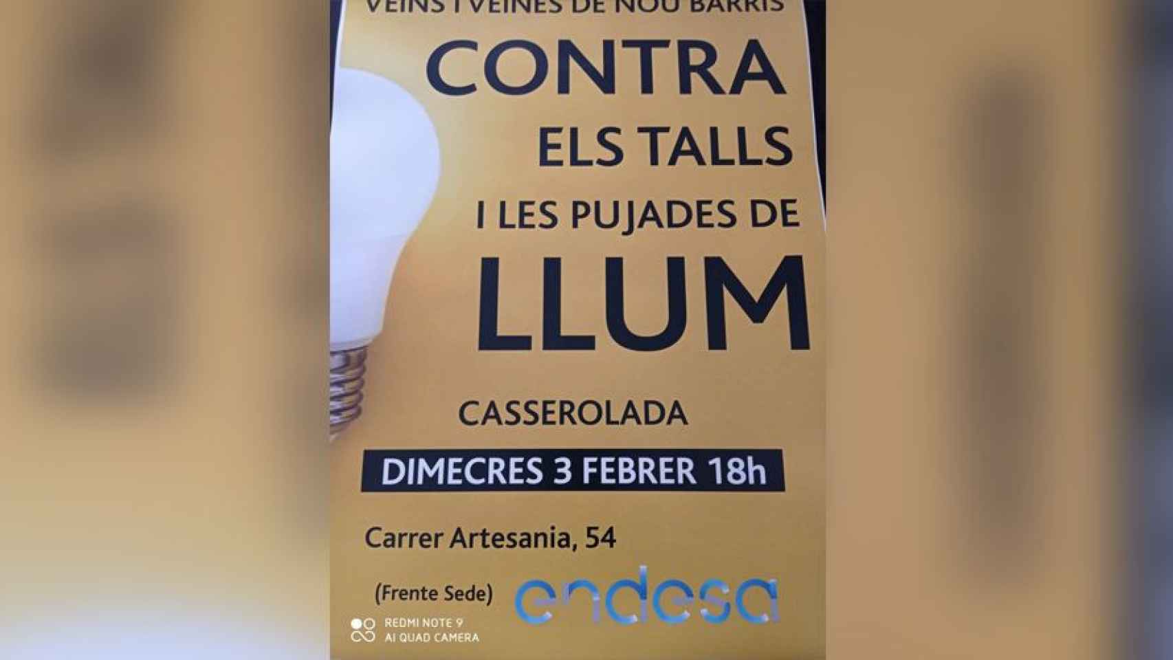 Cartel de los vecinos de Nou Barris contra los cortes de luz de Endesa / TWITTER