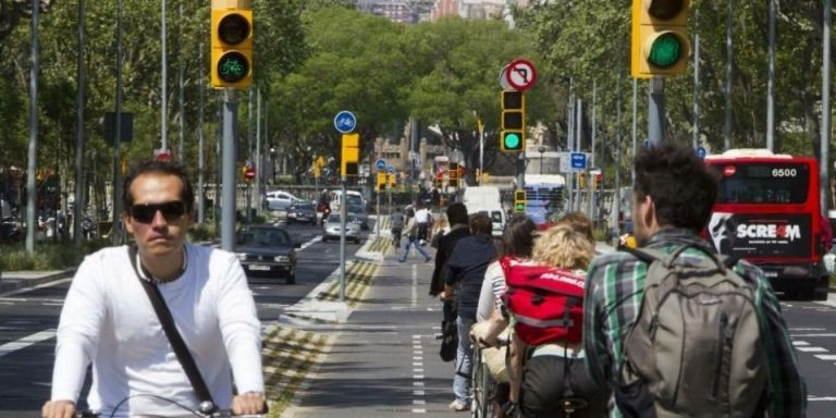 Carril bici del paseo Sant Joan / EFE