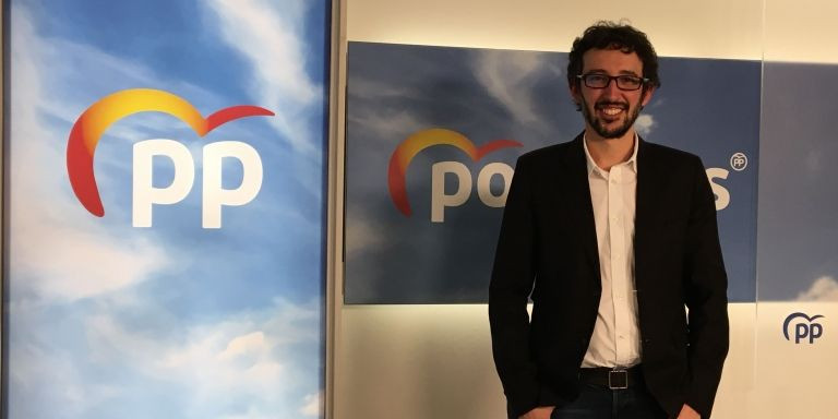 Milián, en la sede del PP en Barcelona / RP