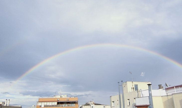 Doble arcoíris en Barcelona / MABEL CAÑAS - @Matwitbel