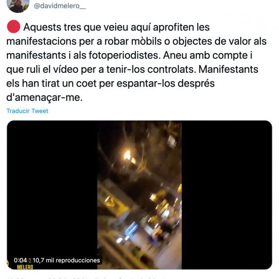 Tuit del fotoperiodista David Melero donde denuncia los robos durante manifestaciones