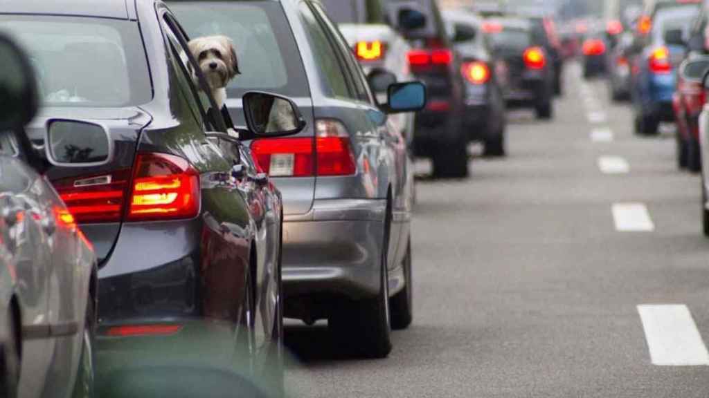 Atasco de coches en Barcelona