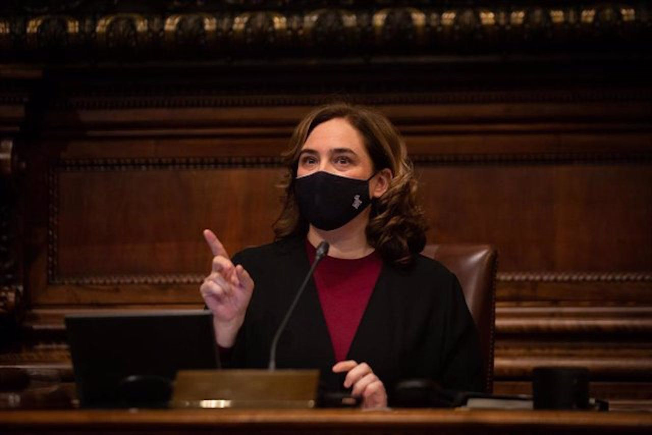 Ada Colau, en el pleno del Ayuntamiento de Barcelona / EUROPA PRESS