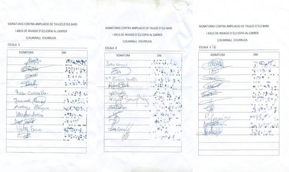 Algunas de las firmas recogidas de los vecinos de la calle del Almirall Churruca contra la invasión de los bares / CEDIDA