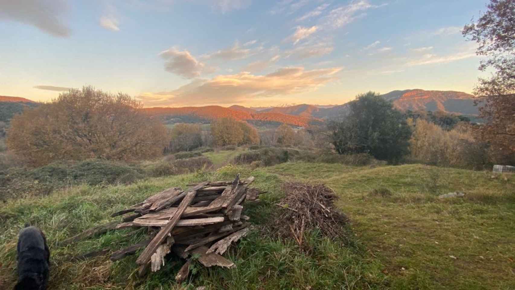 Vistas de la Zona Volcánica de la Garrotxa desde el municipio de Santa Pau / CEDIDA