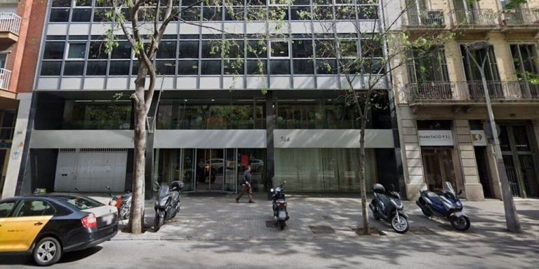 Oficinas del Instituto Municipal de Servicios Sociales en Barcelona / GOOGLE STREET VIEW