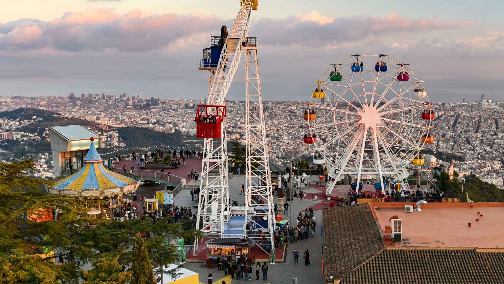 El Tibidabo, el parque de atracciones de Barcelona, en una imagen de archivo / WIKIPEDIA