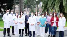 Fotografía de familia del equipo del centro de investigación del IBCC