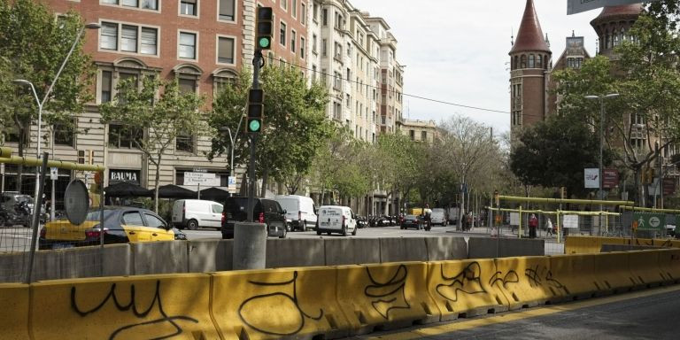 Corte de la Diagonal junto a Roger de Llúria / MA - JORDI SUBIRANA