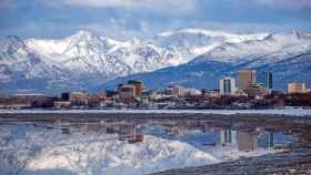 Vista del horizonte de Anchorage, en Alaska / iStock