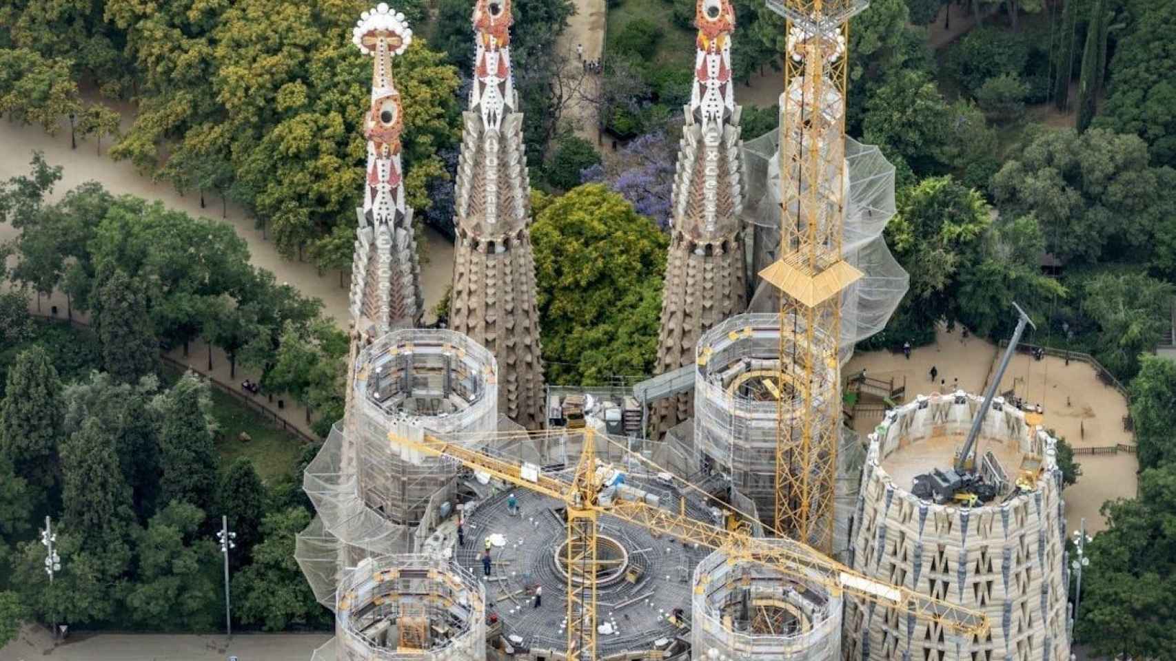 Vista aérea de la Sagrada Família de Barcelona en obras