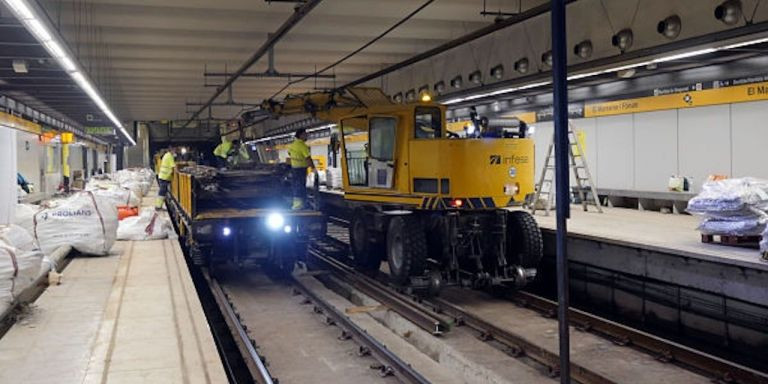 Obras en el metro de Barcelona, concretamente en la L4 / ARCHIVO - TMB