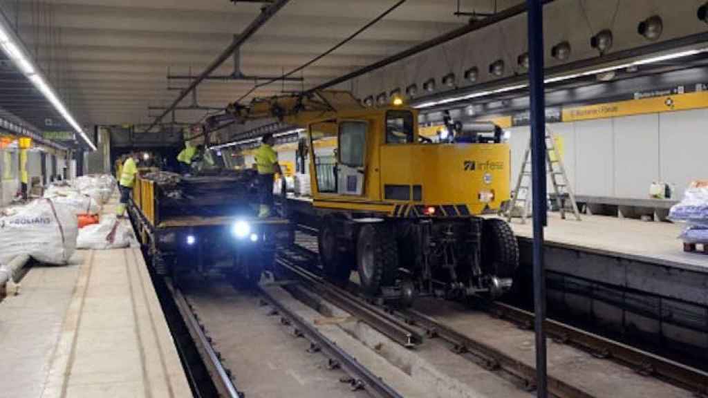 Obras en el metro de Barcelona, concretamente en la L4