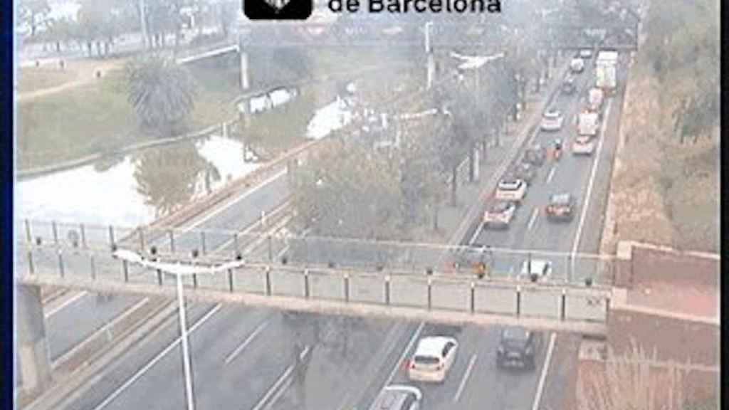 La ronda Litoral, colapsada este martes por la mañana / AYUNTAMIENTO DE BARCELONA