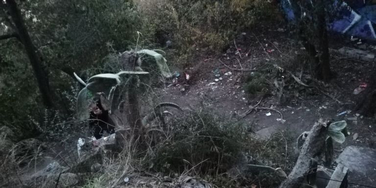 Restos de botellón en el Parque del Putxet / SERENOS DEL PUTXET