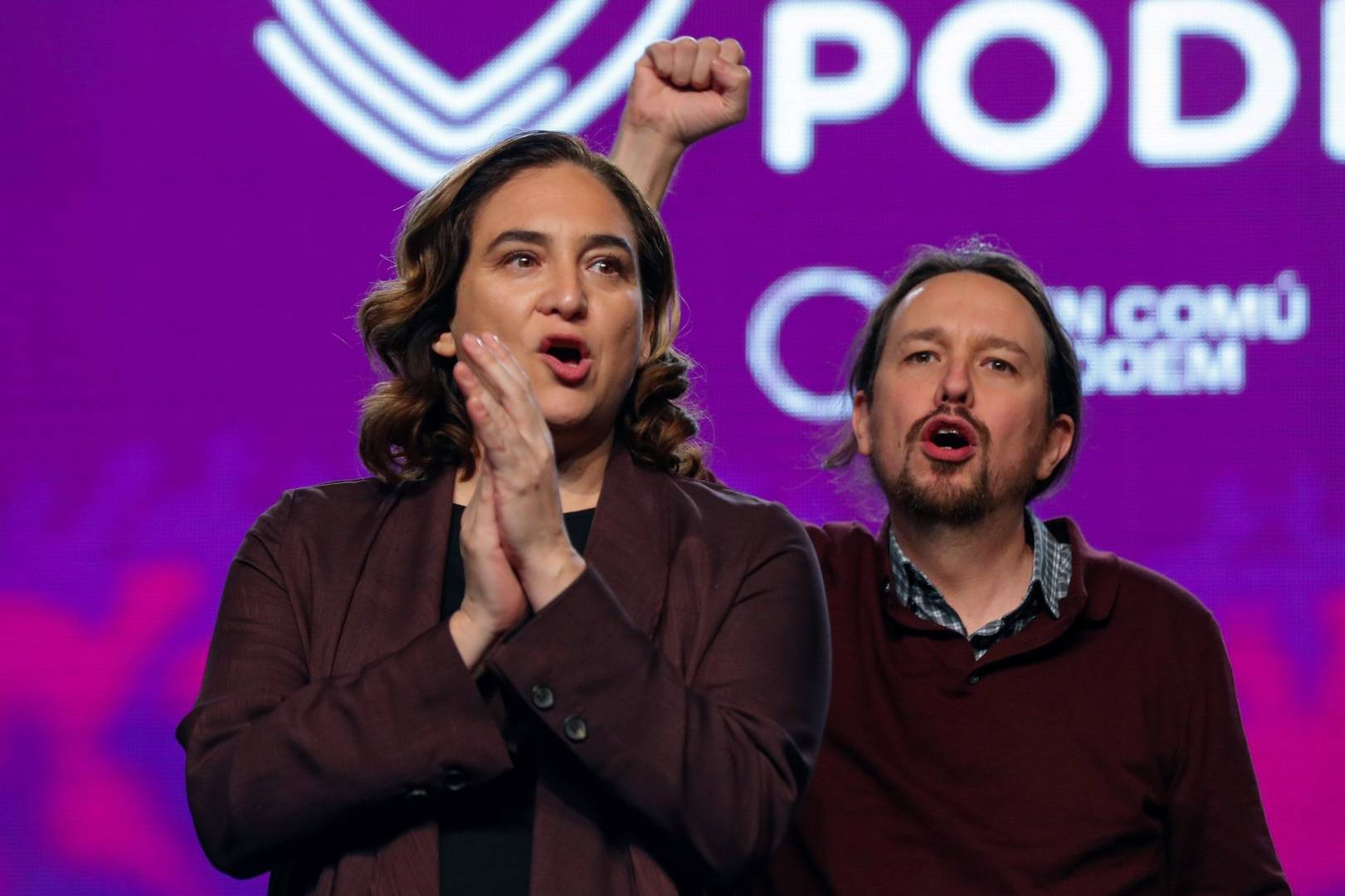 Ada Colau y Pablo Iglesias en un mitin / EFE