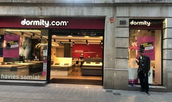 Tienda Dormity en Barcelona / MA