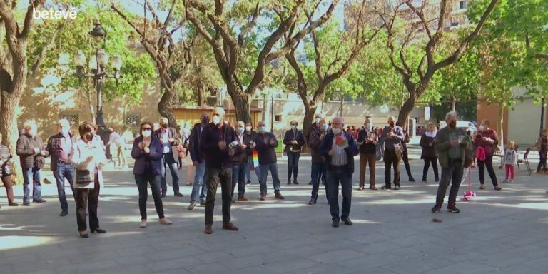 Manifestación contra las cocinas fantasma en Sant Martí / BETEVÉ