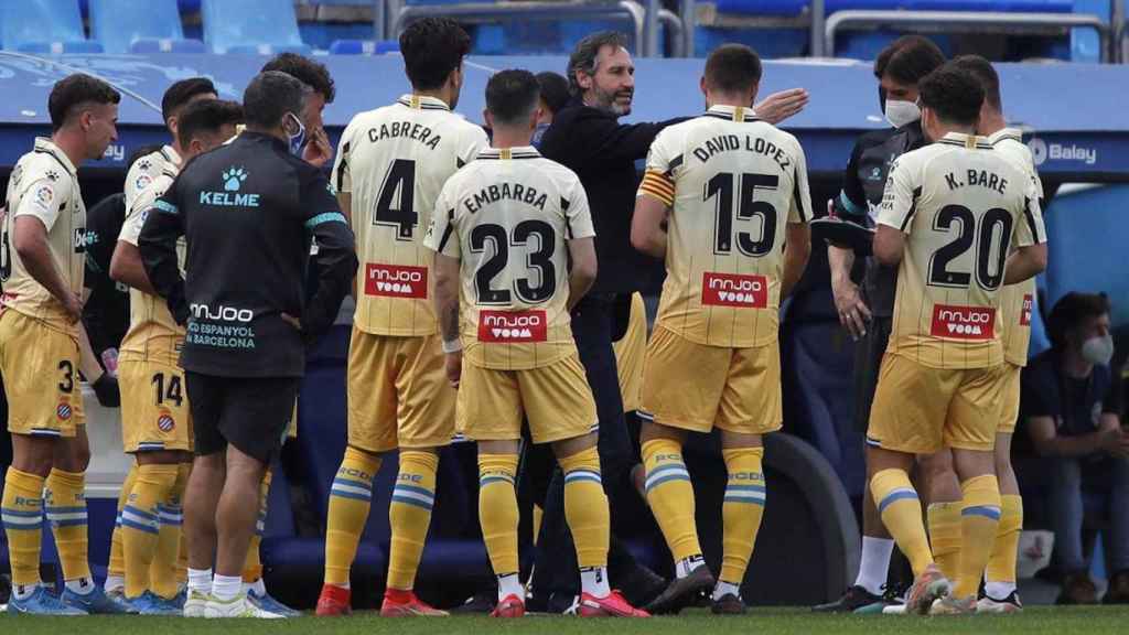 Los jugadores del RCD Espanyol, durante el encuentro contra el Zaragoza / EUROPA PRESS