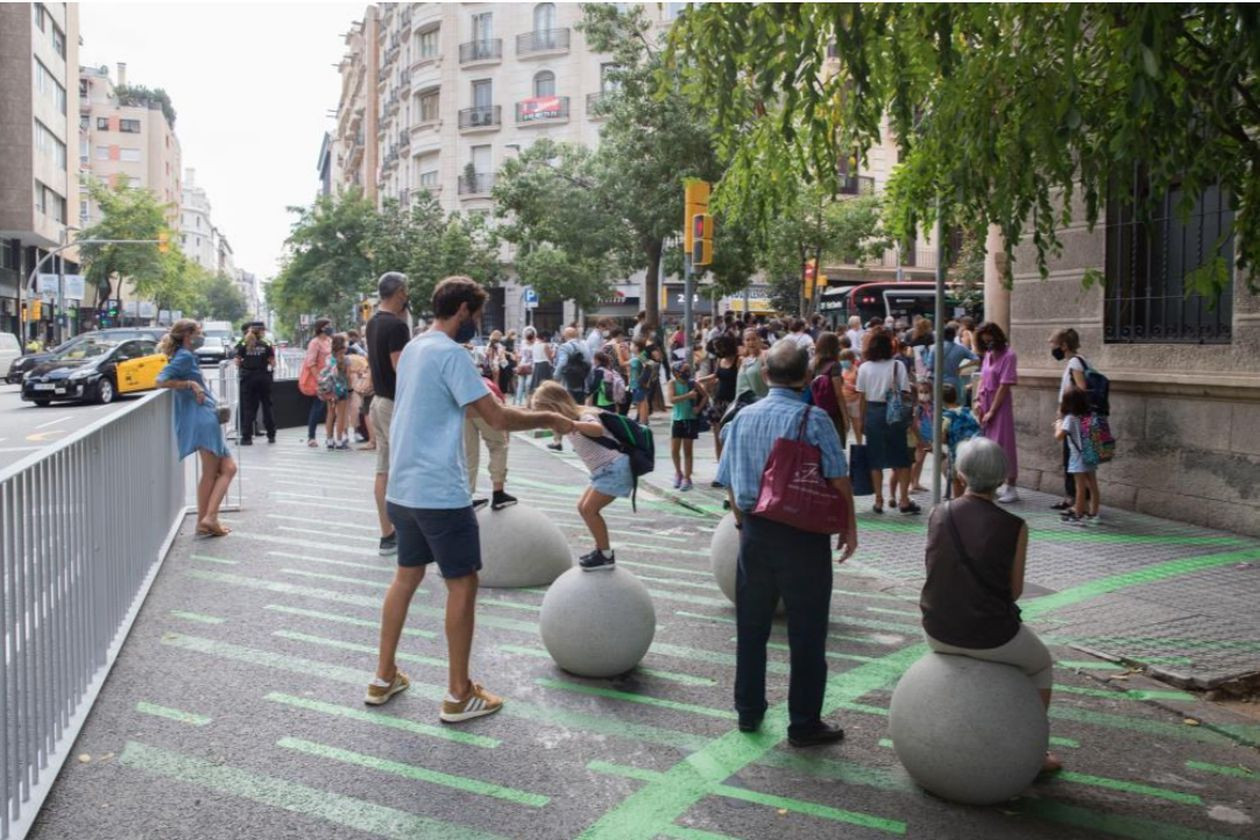 Escuelas pacificadas en Barcelona / AYUNTAMIENTO DE BARCELONA