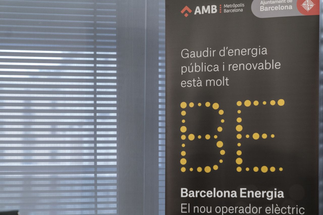 Publicidad de la eléctrica de Colau / AYUNTAMIENTO DE BARCELONA