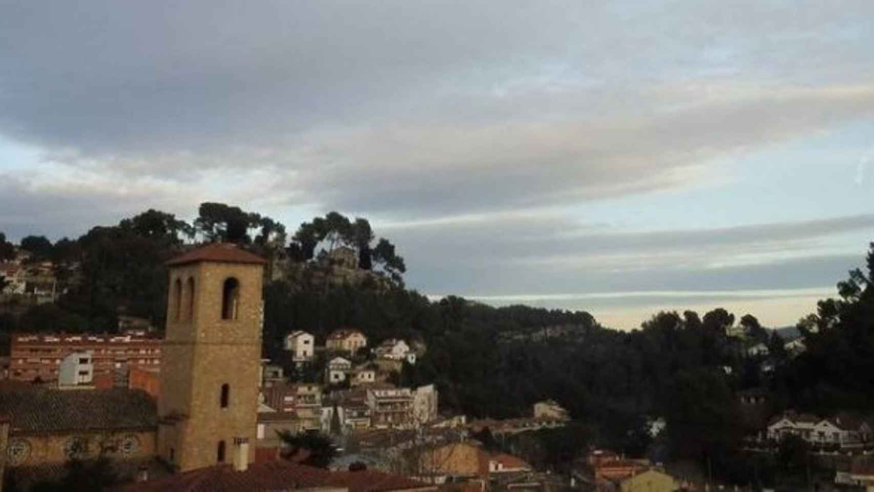 Imagen panorámica de Corbera de Llobregat / @AjCorberaLl