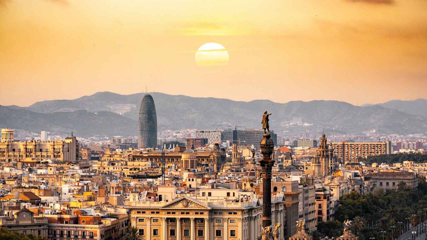 Fotografía aérea de Barcelona / PEXELS