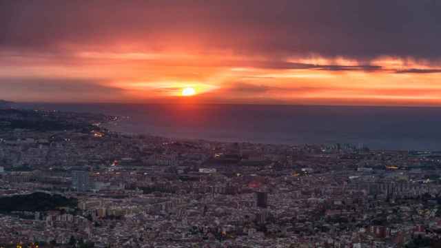 Vista panorámica de Barcelona con la ciudad de fondo / ALFONS PUERTAS - @alfons_pc