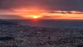 Vista panorámica de Barcelona con la ciudad de fondo / ALFONS PUERTAS - @alfons_pc