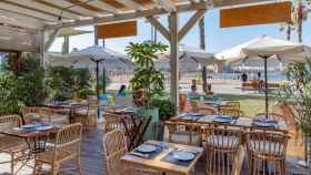 Exterior del restaurante Tejada Mar de Barcelona, ubicado en el Paseo del Mare Nostrum de la ciudad