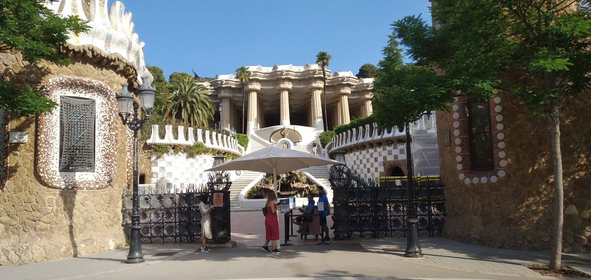 Entrada del Park Güell / METRÓPOLI - JORDI SUBIRANA