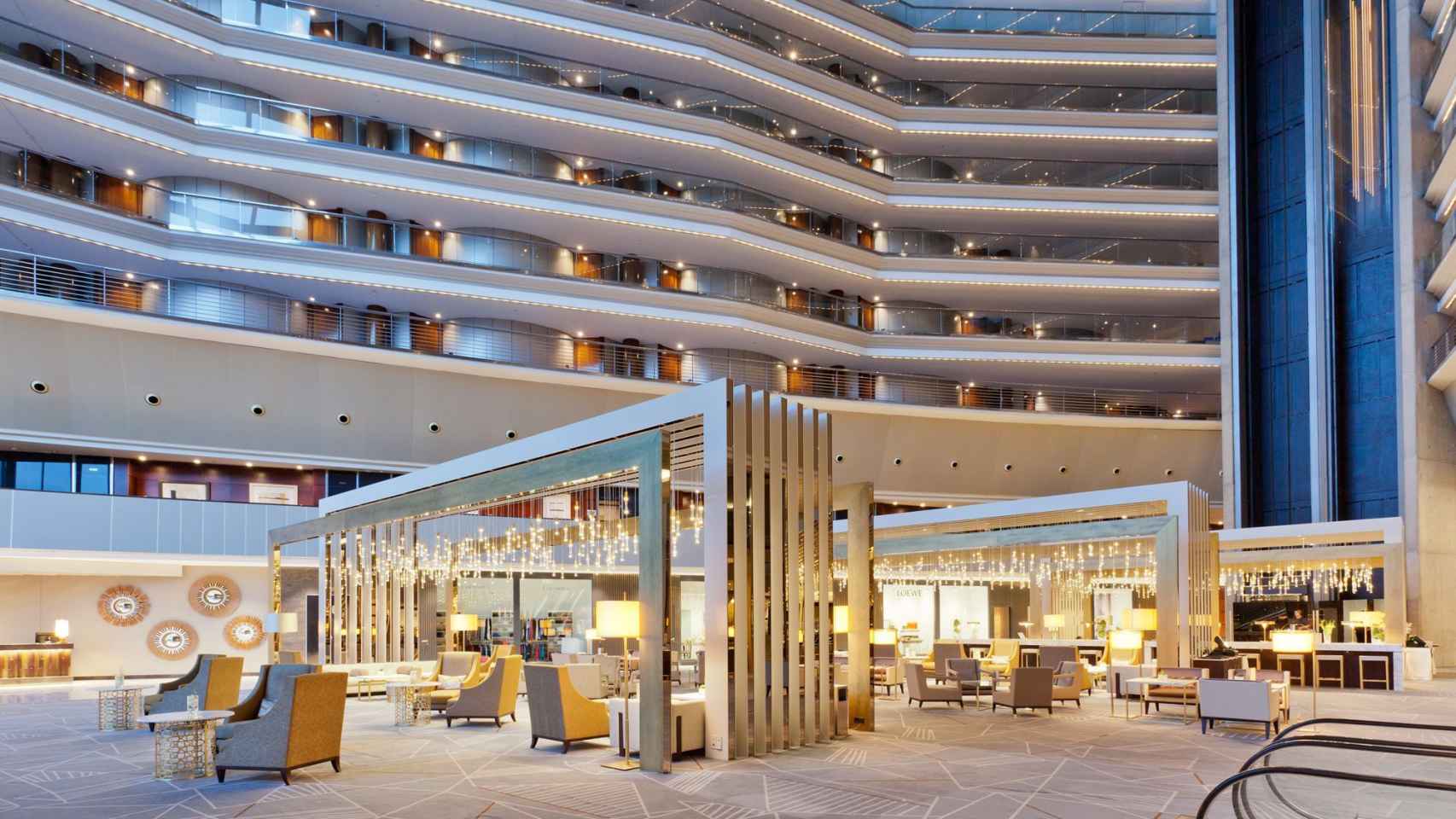 Hotel Fairmont Rey Juan Carlos I, Barcelona / PINTEREST