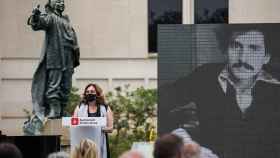 Ada Colau durante el homenaje del dramaturgo Josep Maria Benet i Jornet / AYUNTAMIENTO DE BARCELONA