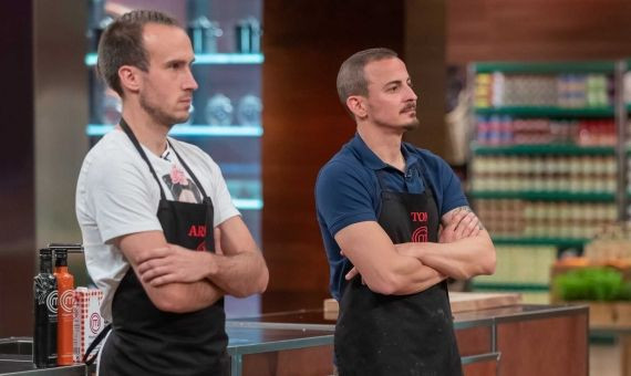 Duelo entre Arnau y Toni en el décimo programa de esta edición de Masterchef / RTVE