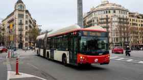 Un autobús de TMB, que han implementado un sistema de traducción en sus buses / TMB