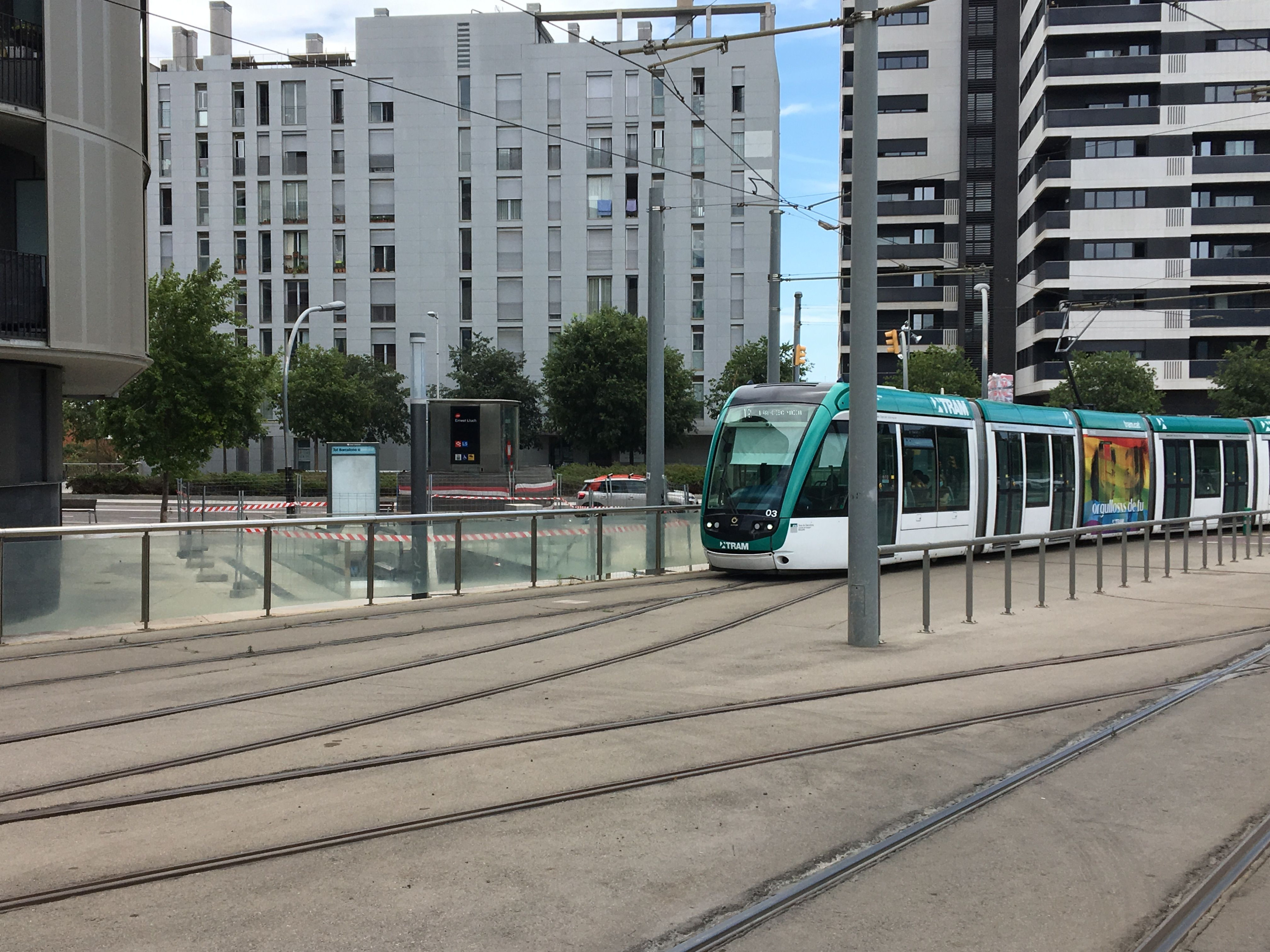 La nueva parada de metro, junto a la del tranvía / RP