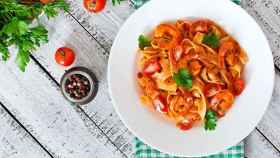 Un plato de pasta, típico de la gastronomía italiana, en una imagen de archivo / SHUTTERSTOCK