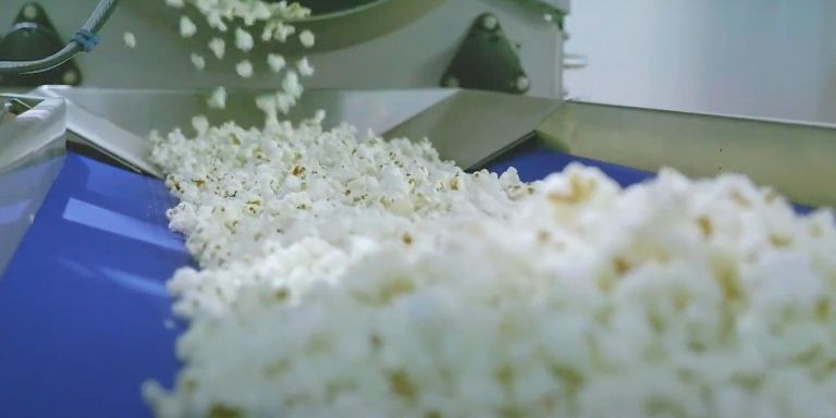 Fabricación de palomitas en Liven / LIVEN