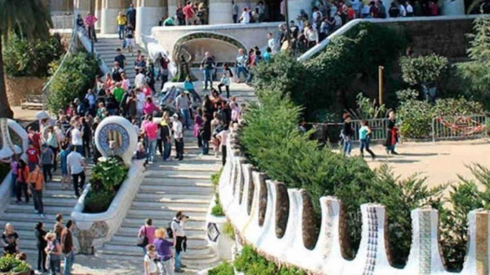 Visitantes en el Park Güell / ARCHIVO