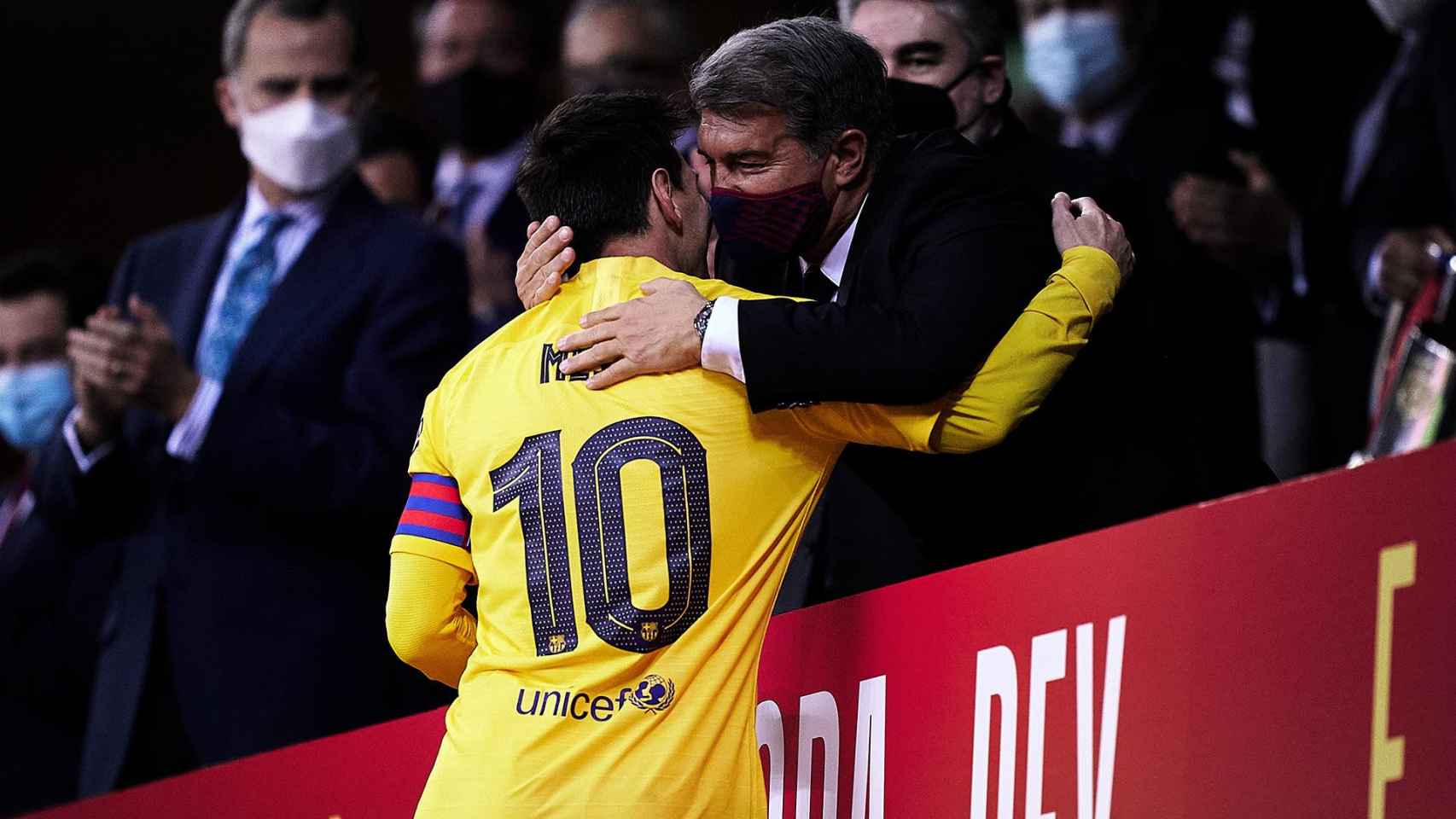 Messi y Laporta en el Camp Nou