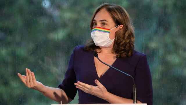 La alcaldesa de Barcelona, Ada Colau, durante una rueda de prensa / EUROPA PRESS - David Zorrakino