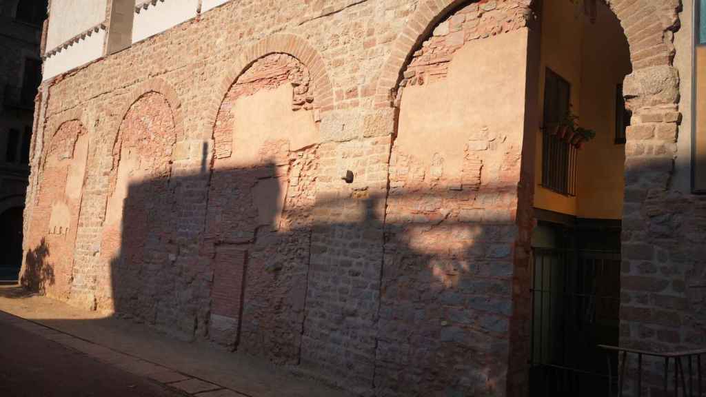 El Acueducto Romano en la calle Duran i Bas / INMA SANTOS