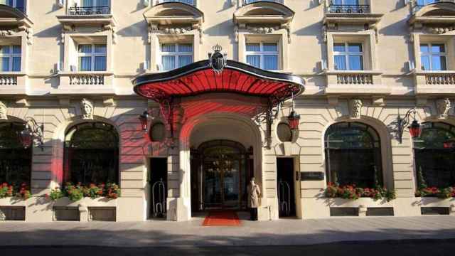 Exterior del hotel Le Royal Monceau de París