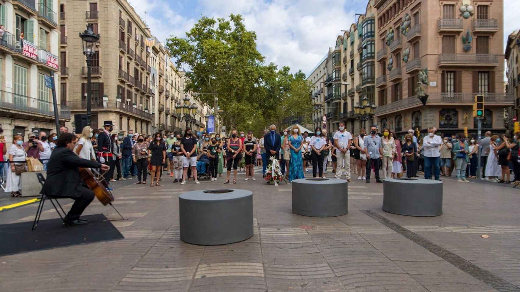 Homenaje a las víctimas del 17A / EUROPA PRESS