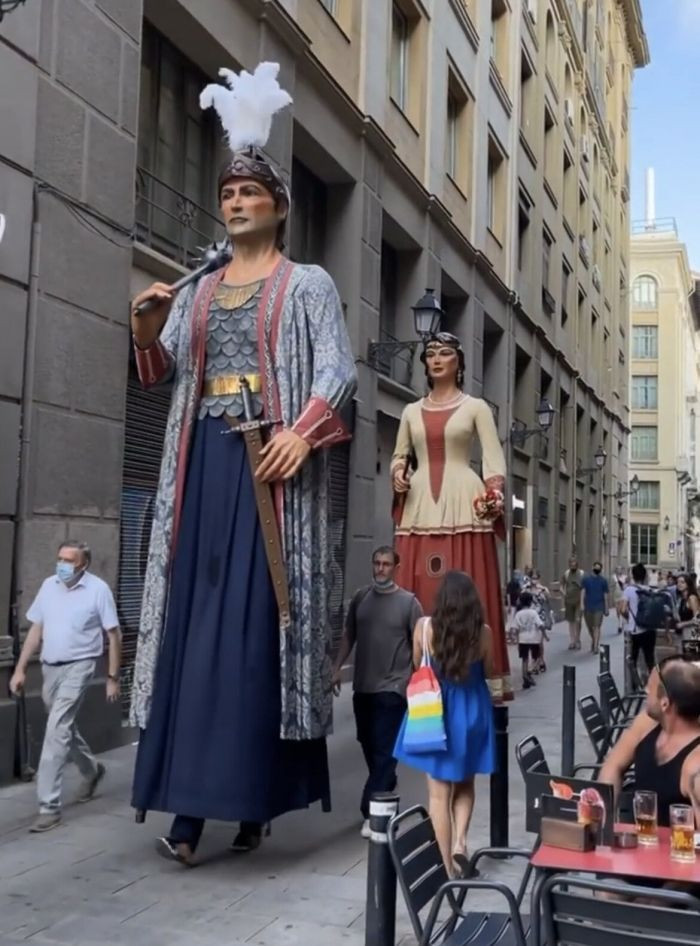 Pedroche ha visto 'gegants' en el centro de Barcelona / INSTAGRAM